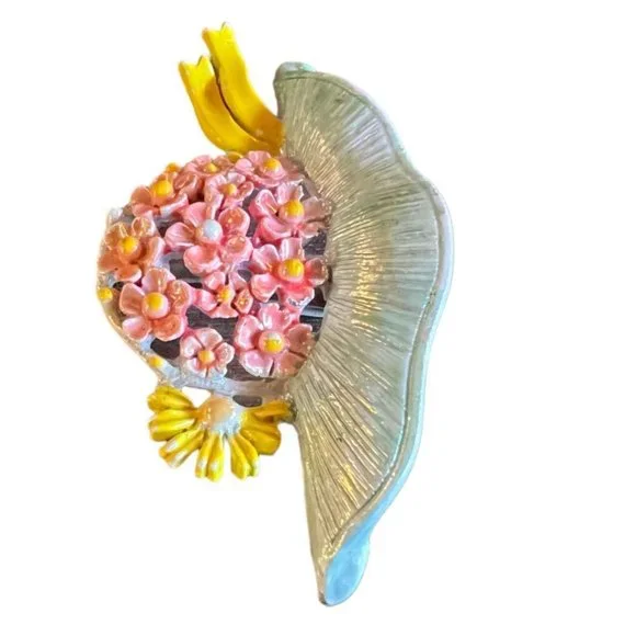 Vintage Beatrix Jewelry BJ Jewel Flower Pin Brooch Accessory - Picture 2 of 16